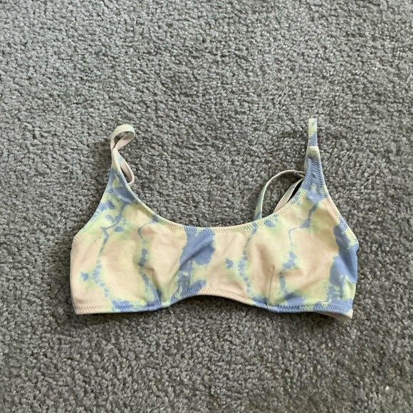 triangl swimwear Other - Triangl Swimwear Tie dye Bikini Top
